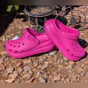 Crocs Unisex-Adult Crush Clog - Juice Pink (Women's 10, Men's 8) - New